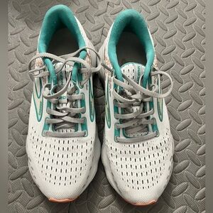 Women’s Brooks glycerin 20 size 8